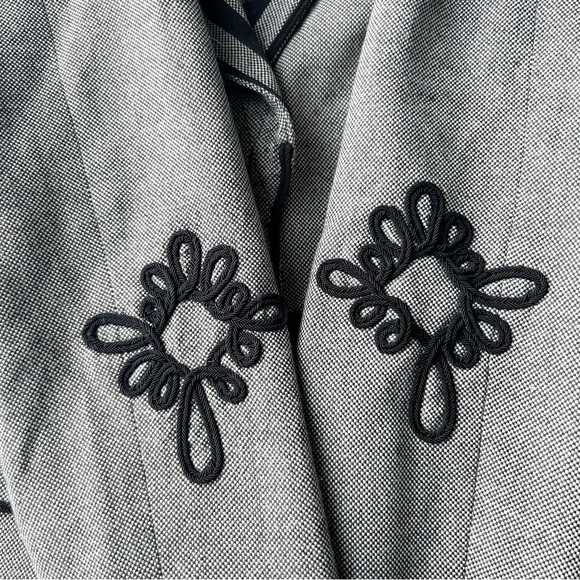 Tristan & Iseut Wool Blend Puff Sleeve Embroidery Blazer - Picture 9 of 15